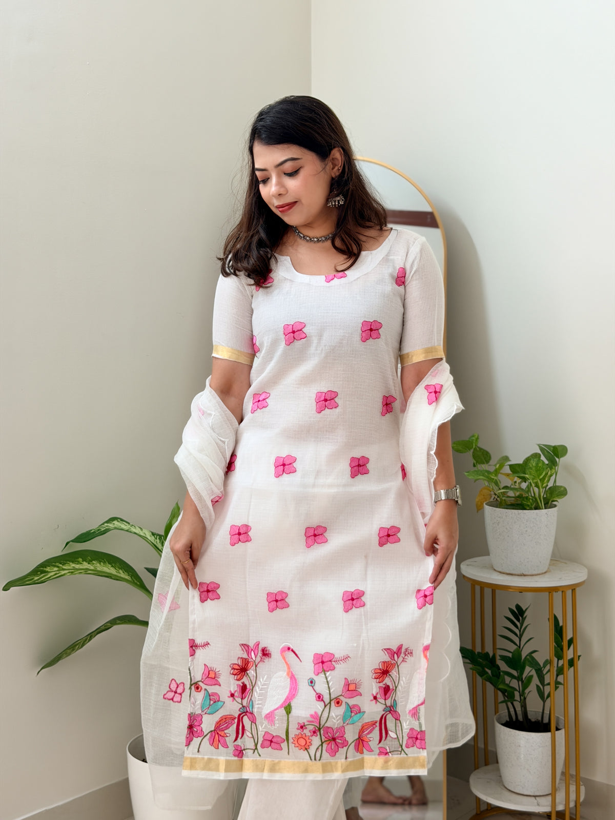 FLAMINGO BLOOM - WHITE