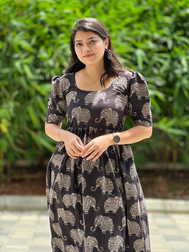 BLACK ELEPHAHT MAXI