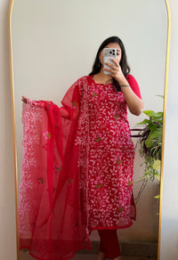RED FLORAL KOTA