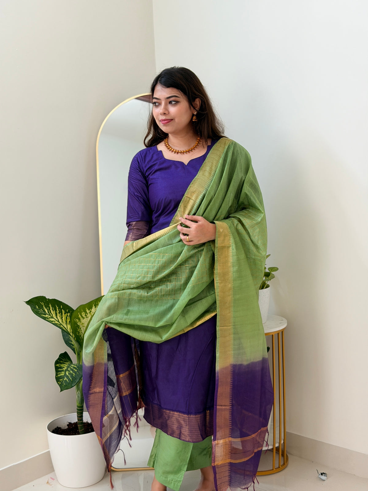 PRAKRITI (VIOLET)