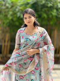YAMIKA