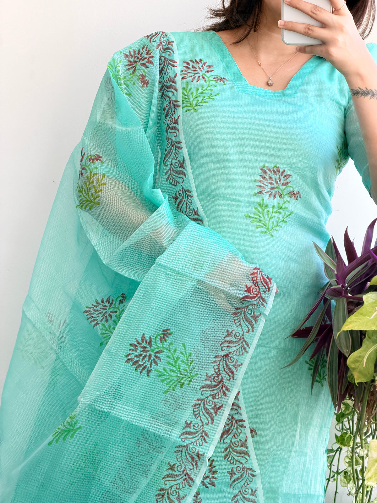 MINT ZARIYA