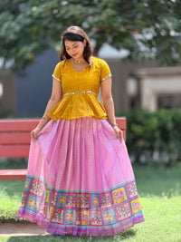 KUMUDAM SKIRT SET