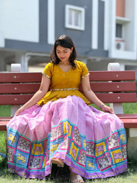 KUMUDAM SKIRT SET
