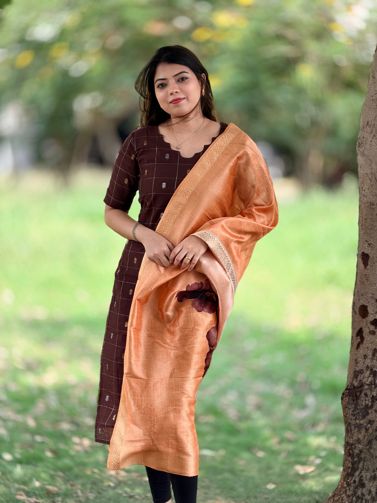 VASANTHA FLORAL WEAVE