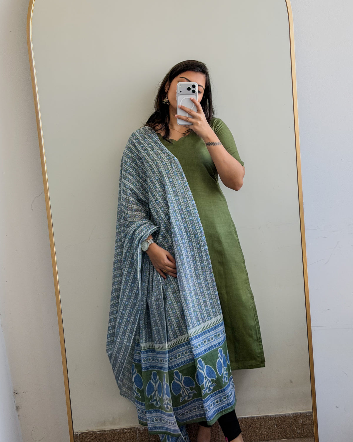 MEHANDHI MIST LINEN SET