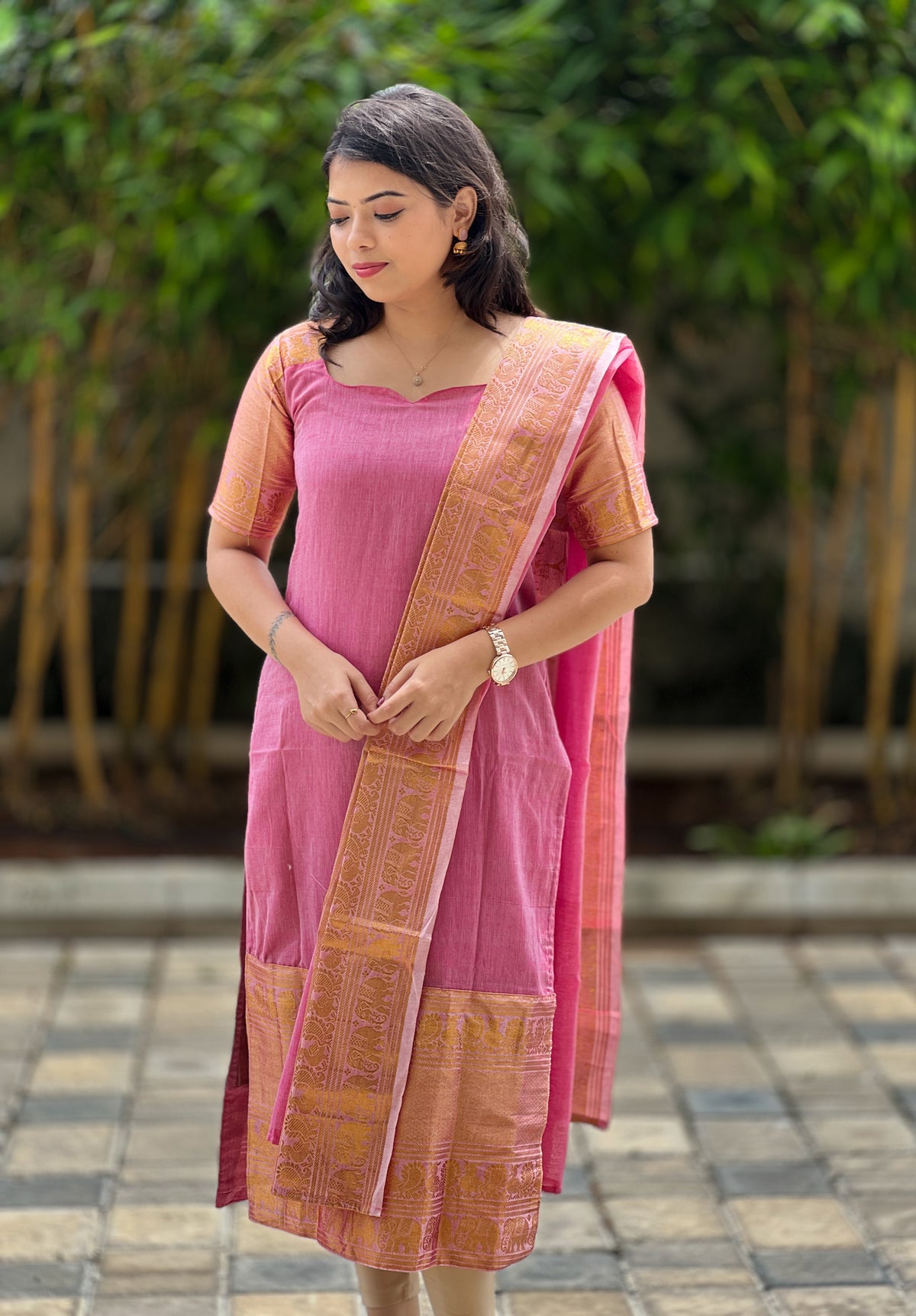 NIHARIKA