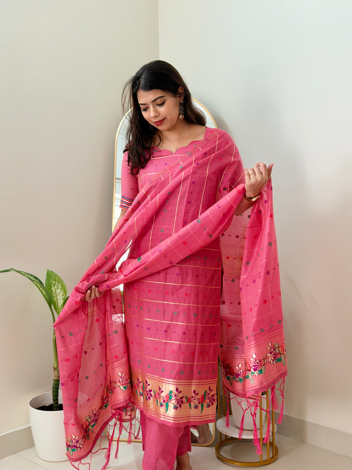 MEERA - ROSE PINK