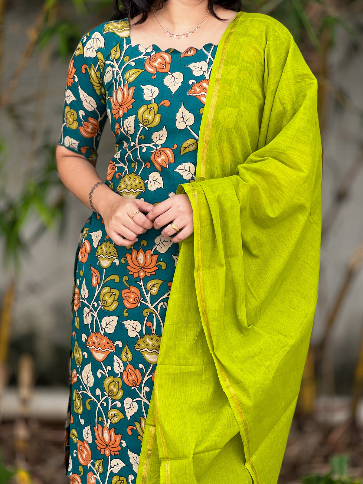 SEVVANTHI